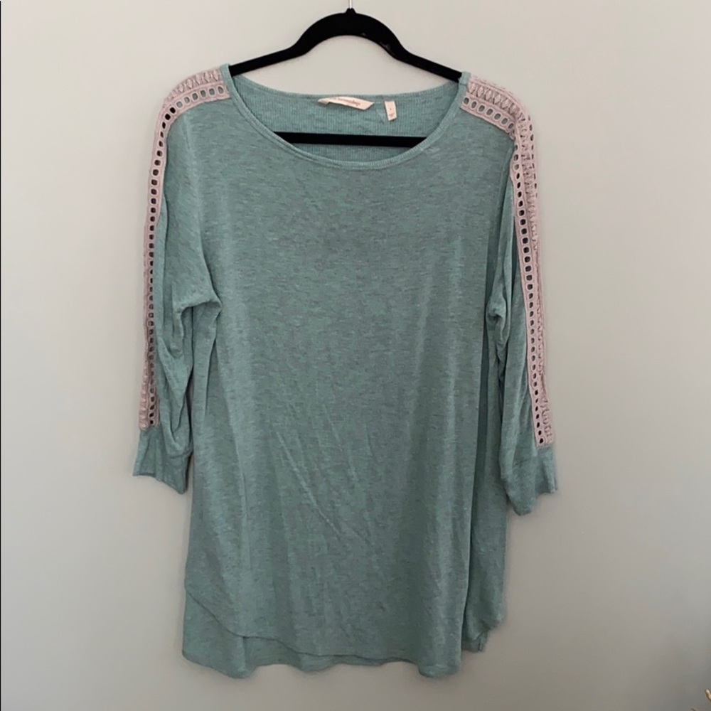 Soft Surroundings 3/4 sleeve top